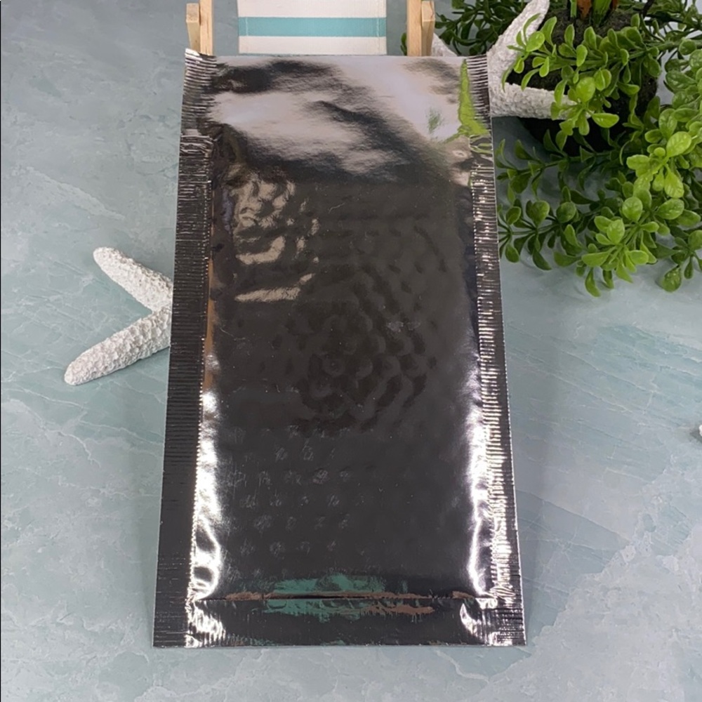 Clearance 25 4X8 Metallic Silver Bubble Mailer - Picture 8 of 12